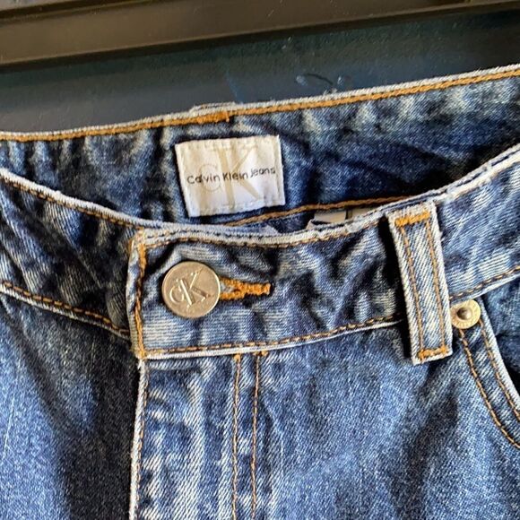 Calvin Klein Size 9  - Picture 4 of 8